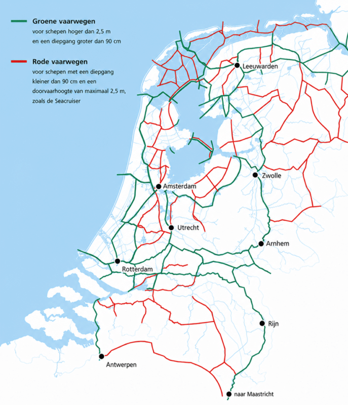 Kaart met vaarwegen in Nederland en België die volgens de aangegeven diepgang en doorvaarthoogte bereikbaar zijn voor de Seacruiser